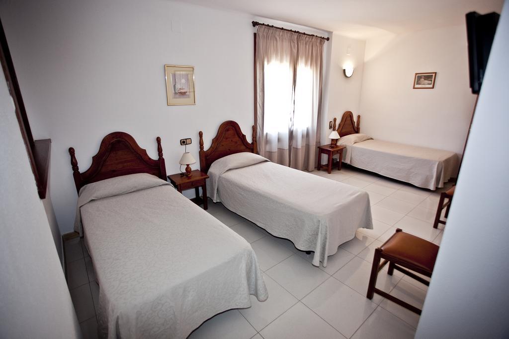 Hotel Beri Llança Rum bild