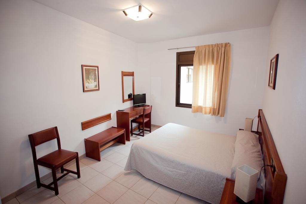 Hotel Beri Llança Rum bild