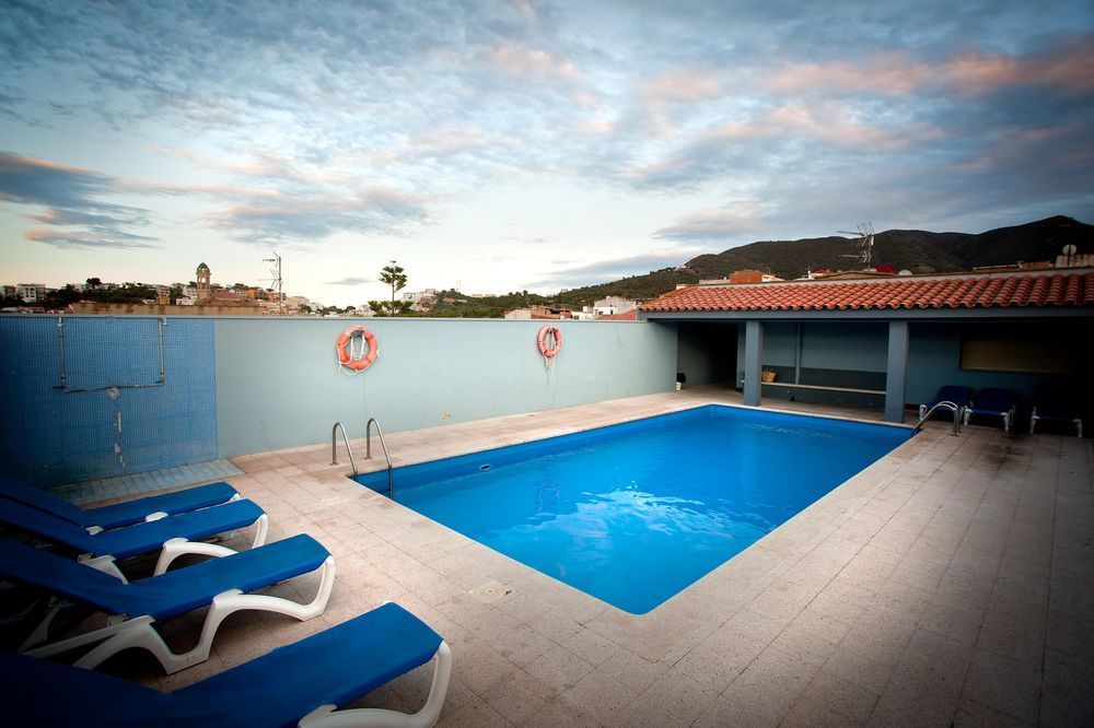 Hotel Beri Llança Exteriör bild